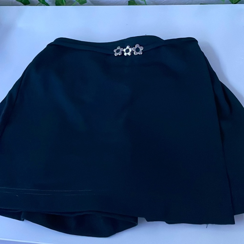 school uniform skirt